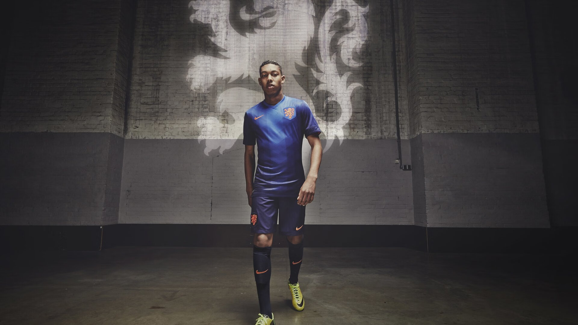 开云体育官网登入-胡贝特·科斯以冷静沉着赢得胜利，胡安贝坦科特